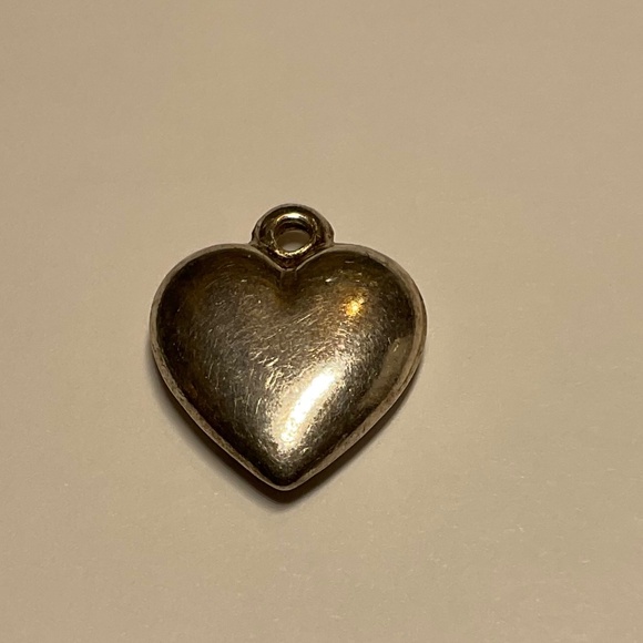 Sterling Silver Solid Heart Shaped Charm / Pendant. 3/4” high - Picture 1 of 4